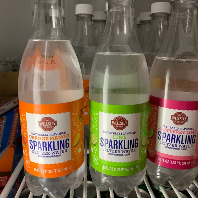 Sparkling Water (Orange, Lime, Raspberry Lime).