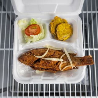 Red Snapper Fish/Pwason Meal